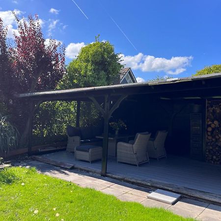 Cosy Vacation Home With Large Fenced Garden 布勒伊尼瑟 外观 照片
