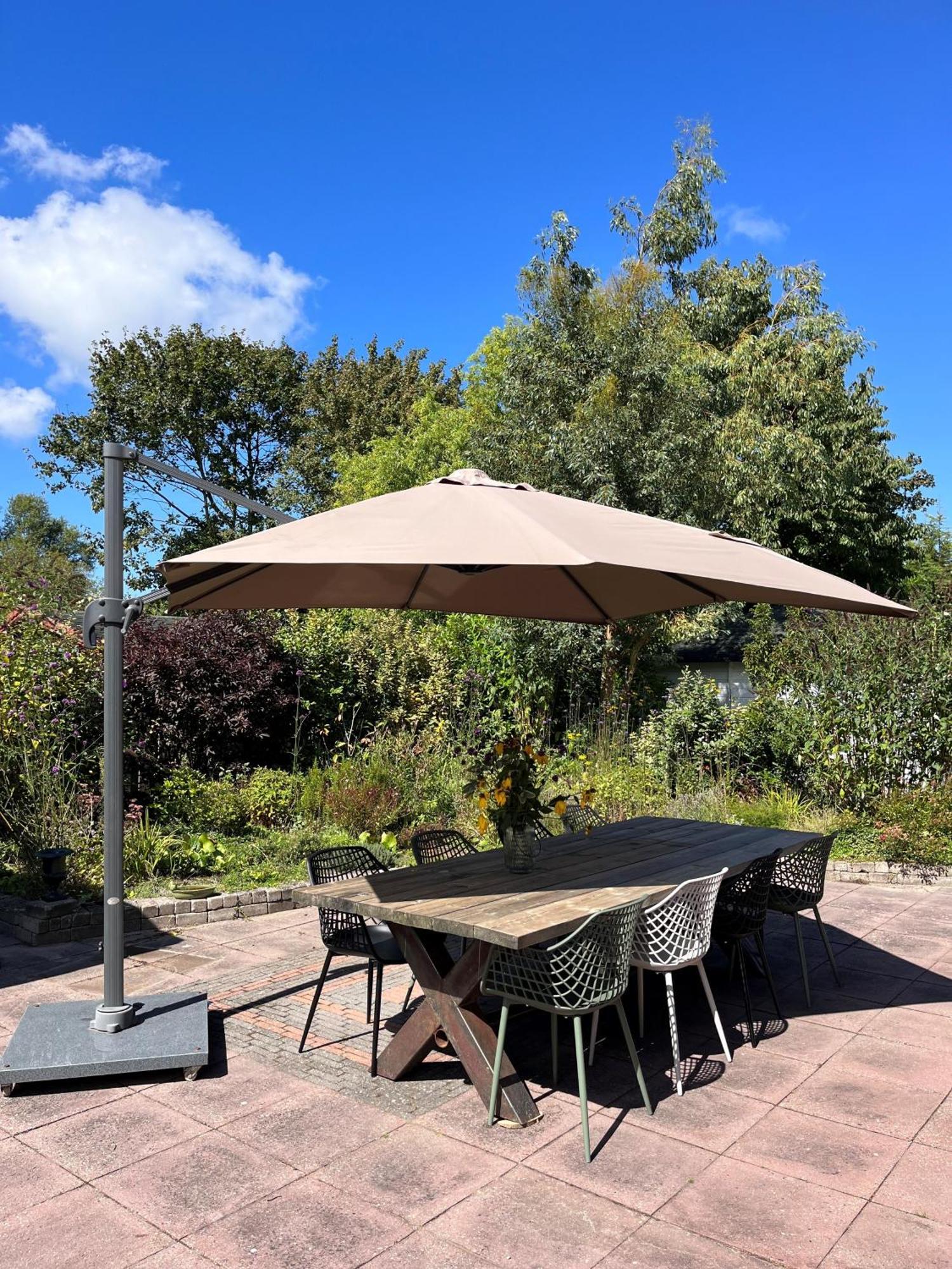Cosy Vacation Home With Large Fenced Garden 布勒伊尼瑟 外观 照片