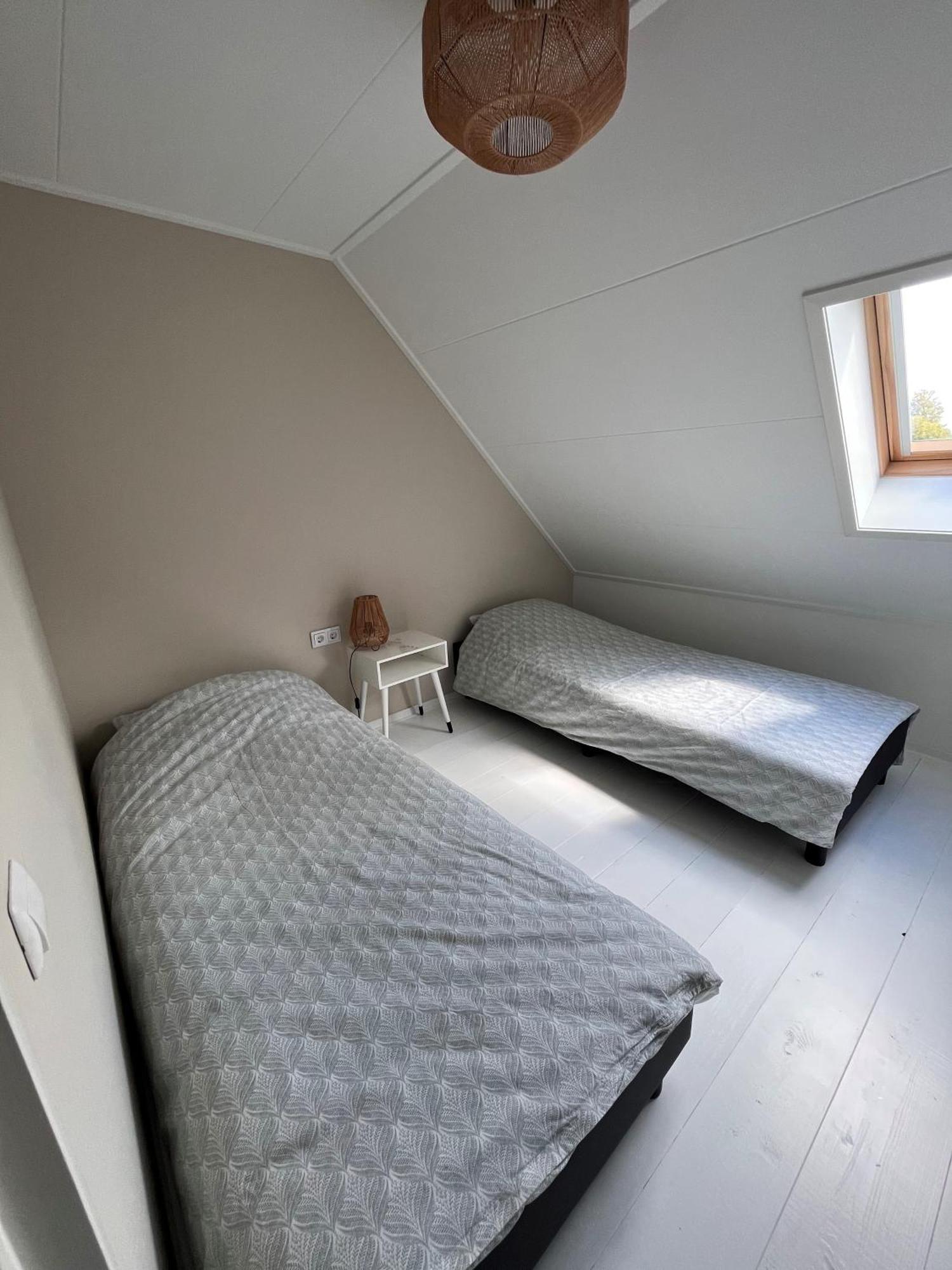 Cosy Vacation Home With Large Fenced Garden 布勒伊尼瑟 外观 照片
